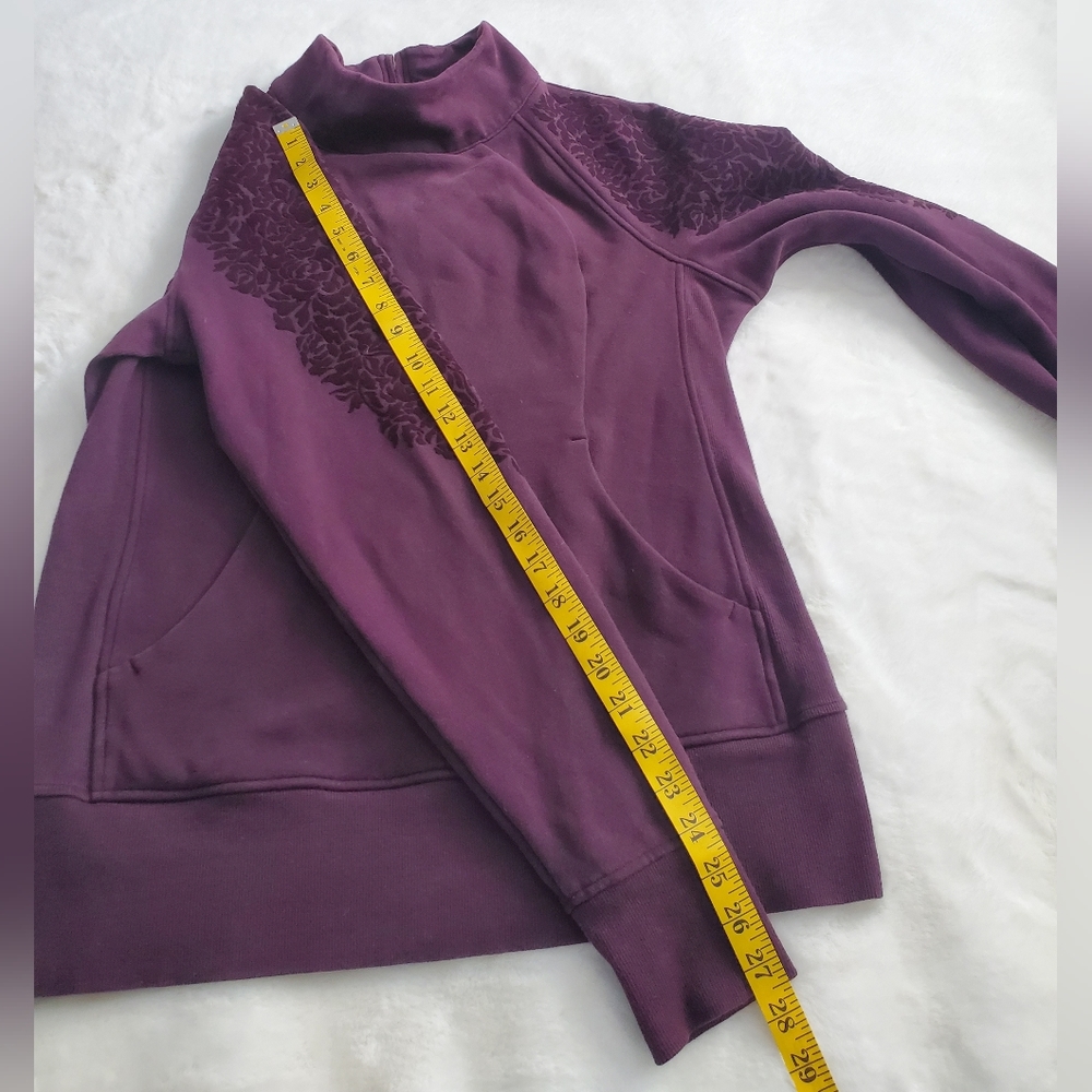 Lululemon Purple Sweatshirt - Size 10 - Picture 13 of 15